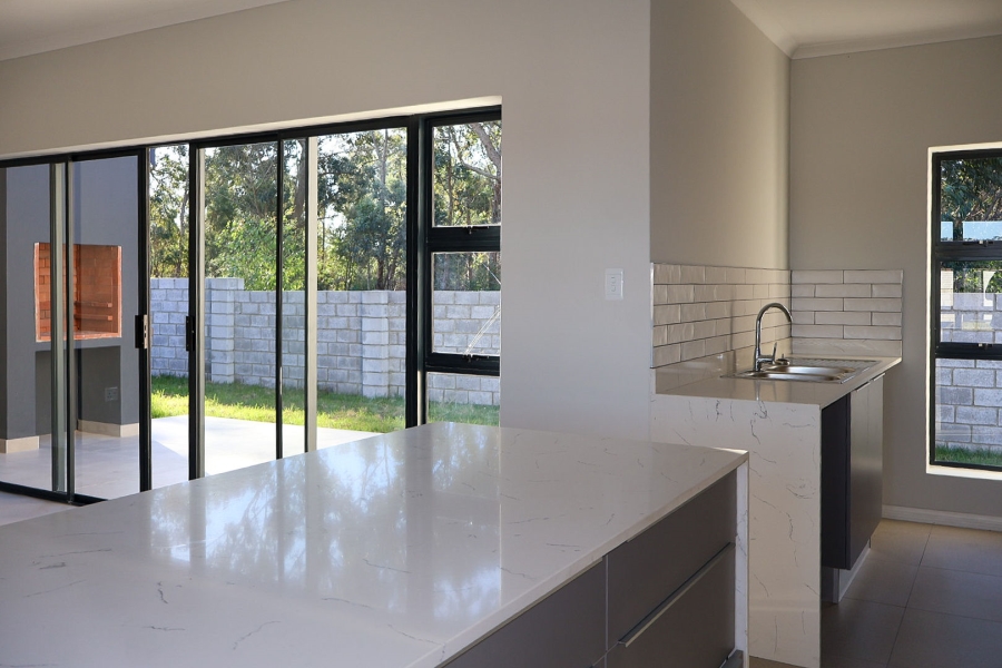 3 Bedroom Property for Sale in Pinelands Eastern Cape